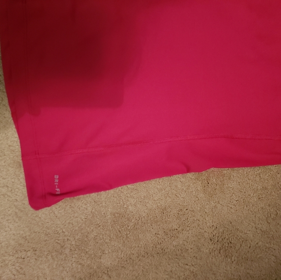 Nike Dri-Fit Top Bundle - Picture 9 of 9